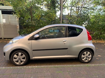 Used Peugeot 107 2011 for sale - 76337750: Photo 4