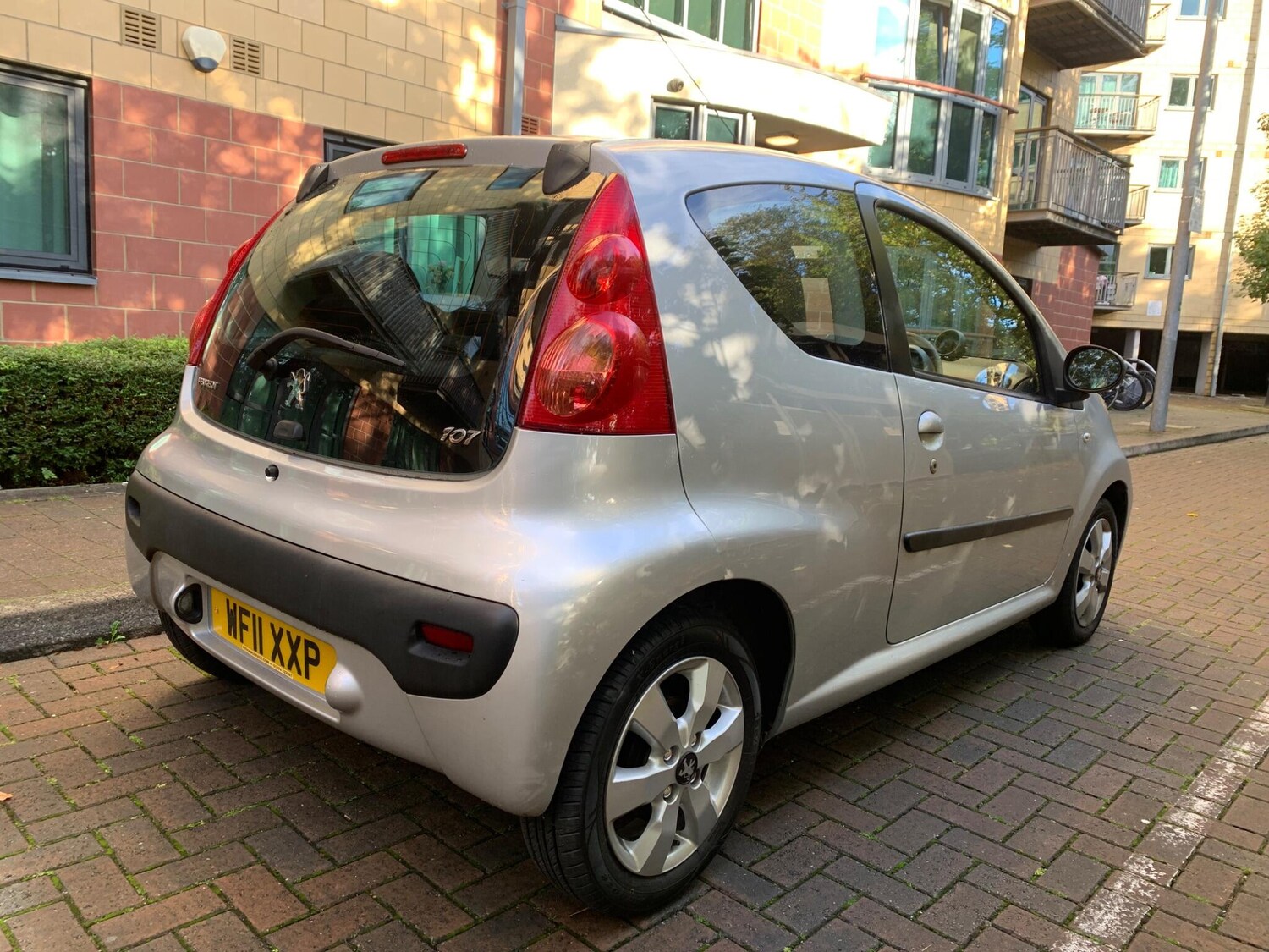 Peugeot 107 (11) - 1.0 12V Urban Euro 5 3dr - Image 9