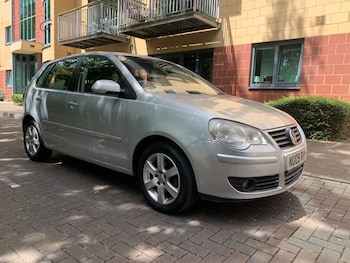 Used Volkswagen Polo 2009 for sale - 79553658: Photo
