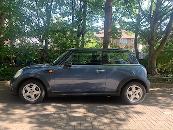 Used MINI Hatch 2011 for sale - 75623213: Photo