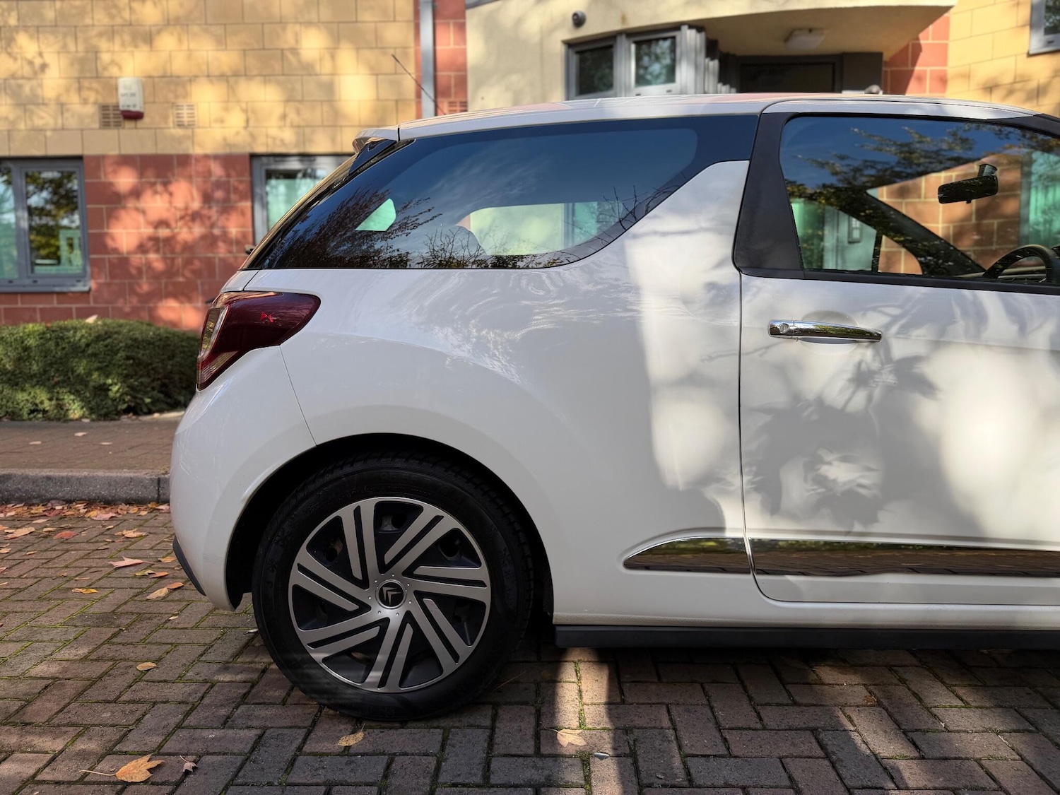 Used Citroen DS3 2013 for sale - 76389099: Photo 11