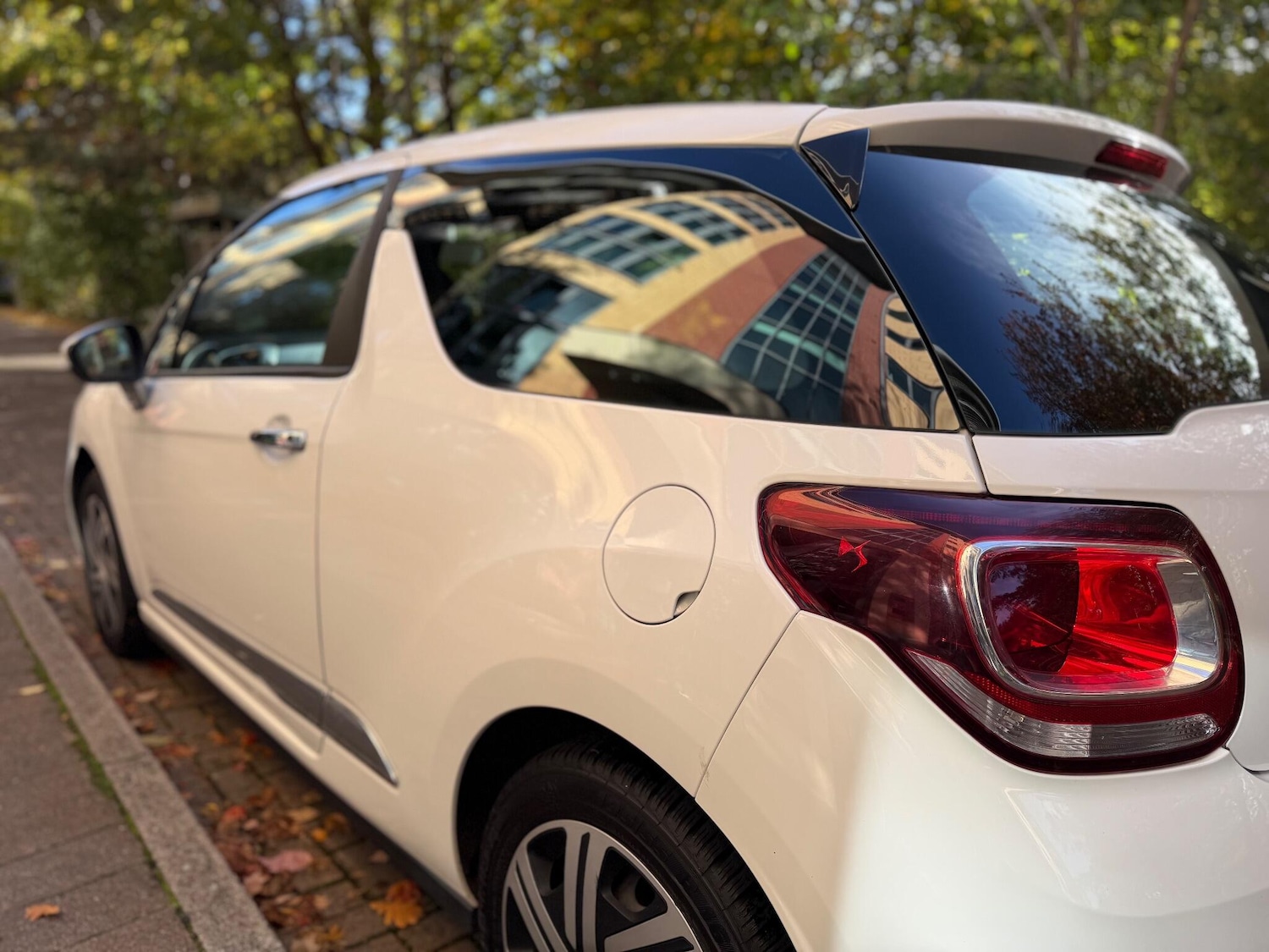 Used Citroen DS3 2013 for sale - 76389099: Photo 27