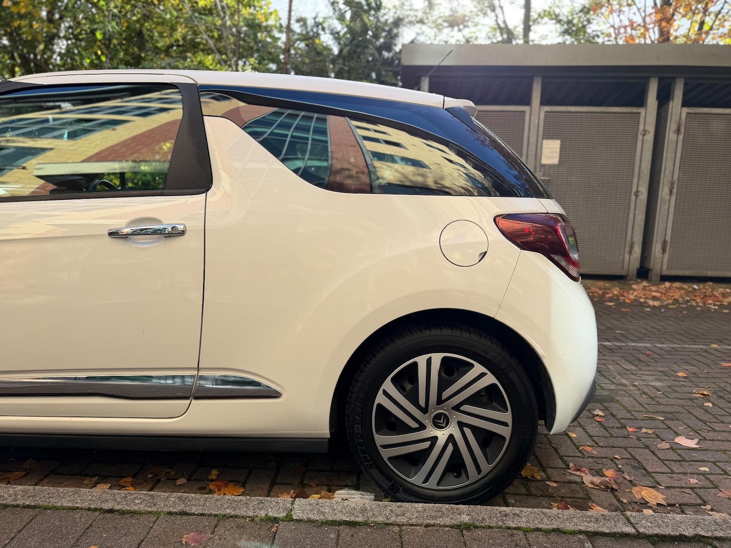 Used Citroen DS3 2013 for sale - 76389099: Photo 6