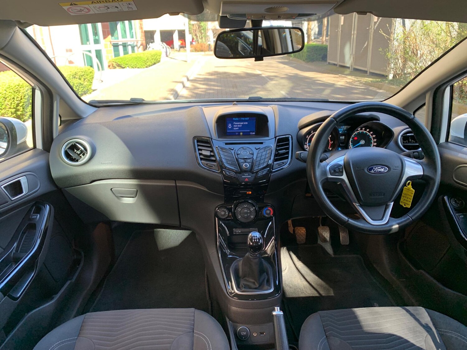 Vehicle 29