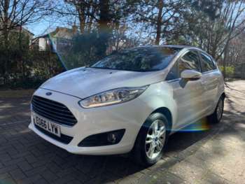 Used Ford Fiesta 2016 for sale - 74081990: Photo
