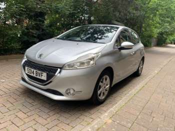Used Peugeot 208 2014 for sale - 74921483: Photo