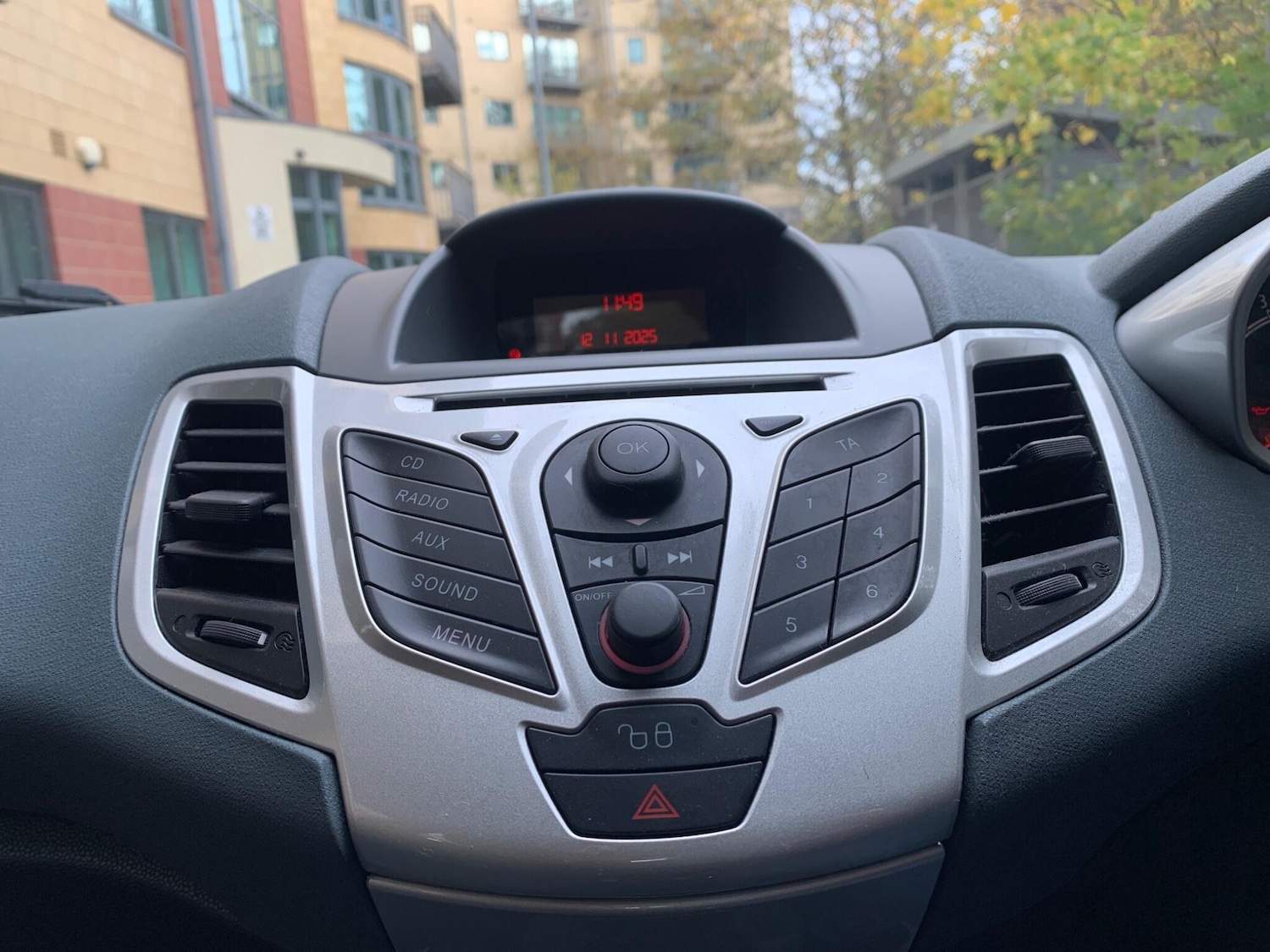 Used Ford Fiesta 2011 for sale - 76562162: Photo 19