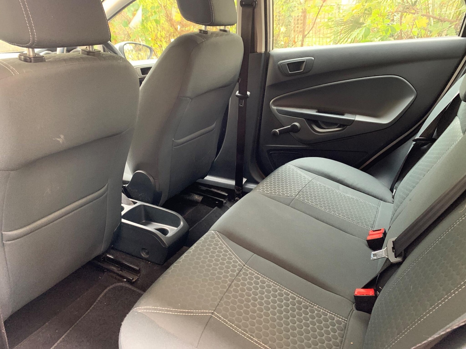 Used Ford Fiesta 2011 for sale - 76562162: Photo 28