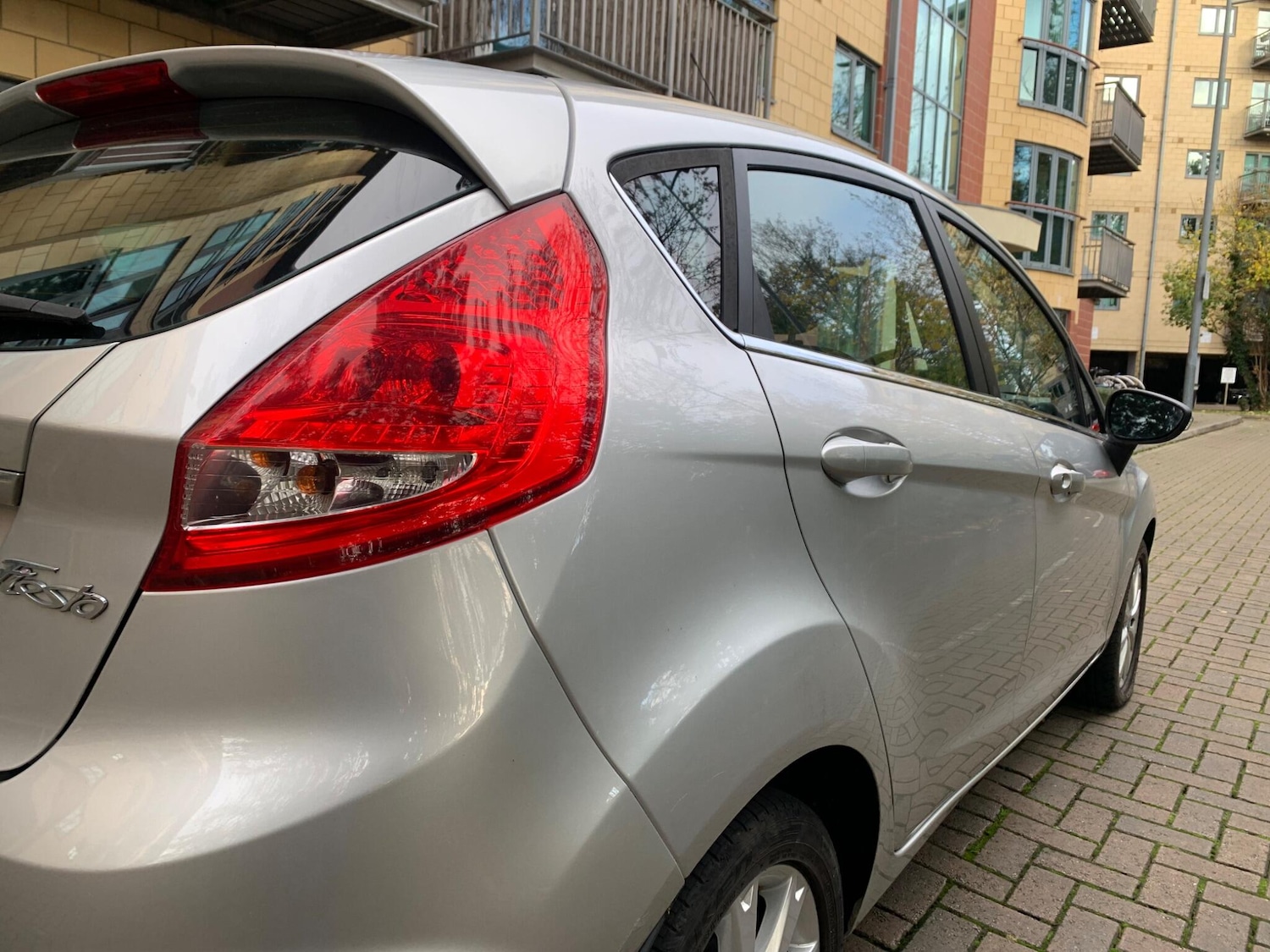 Used Ford Fiesta 2011 for sale - 76562162: Photo 32