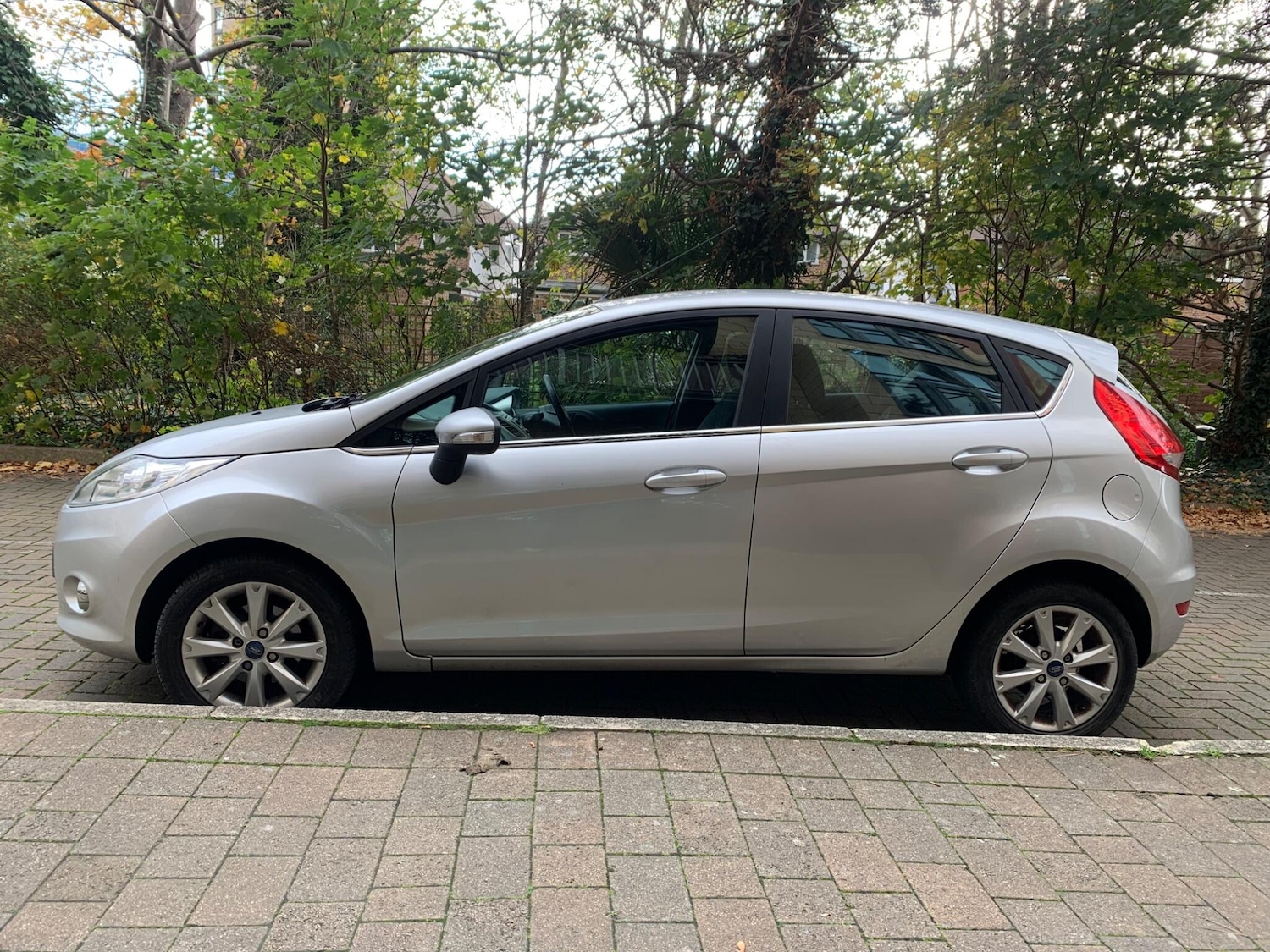 Used Ford Fiesta 2011 for sale - 76562162: Photo 4