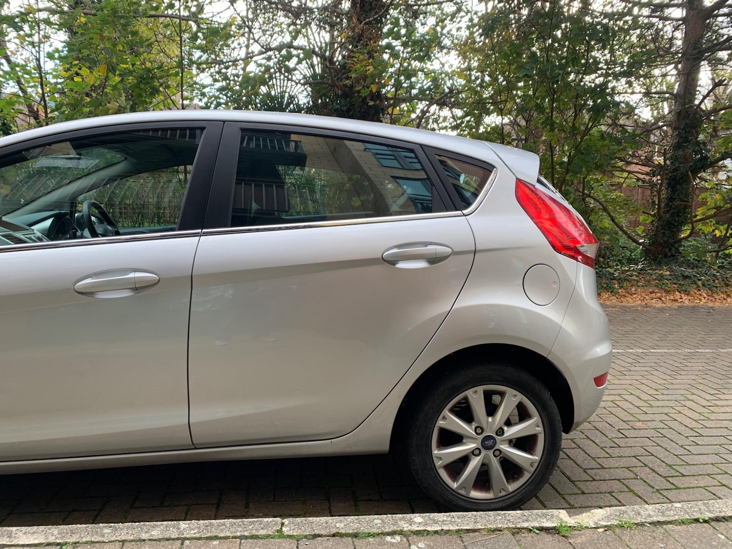 Used Ford Fiesta 2011 for sale - 76562162: Photo 6