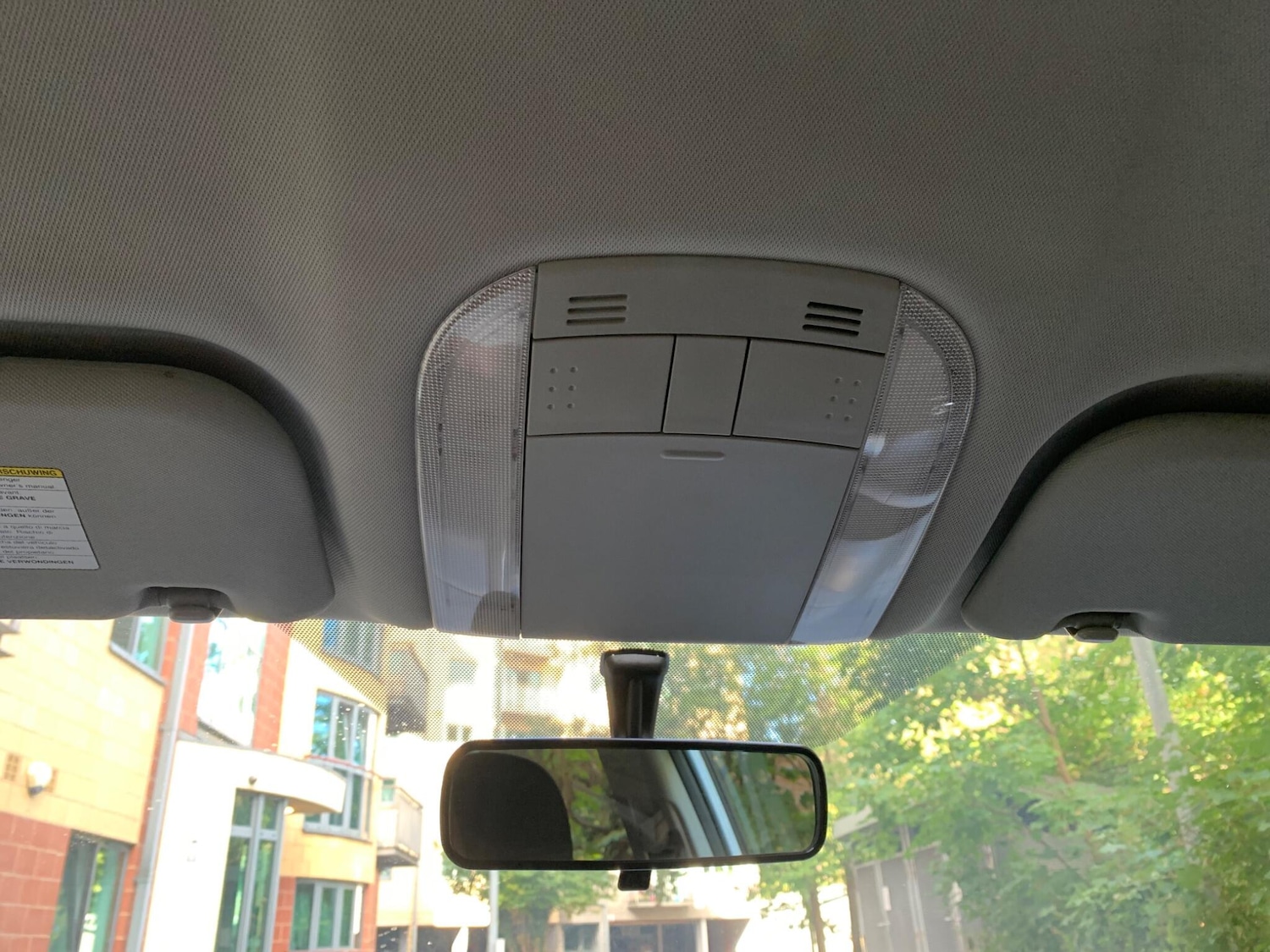 Vehicle 28