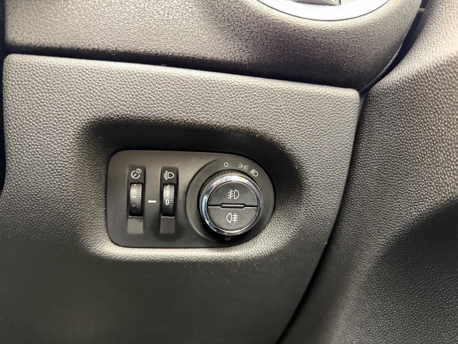 Used Vauxhall Corsa 2014 for sale - 76432645: Photo 27