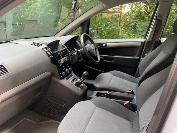 Used Vauxhall Zafira 2013 for sale - 75400844: Photo 16
