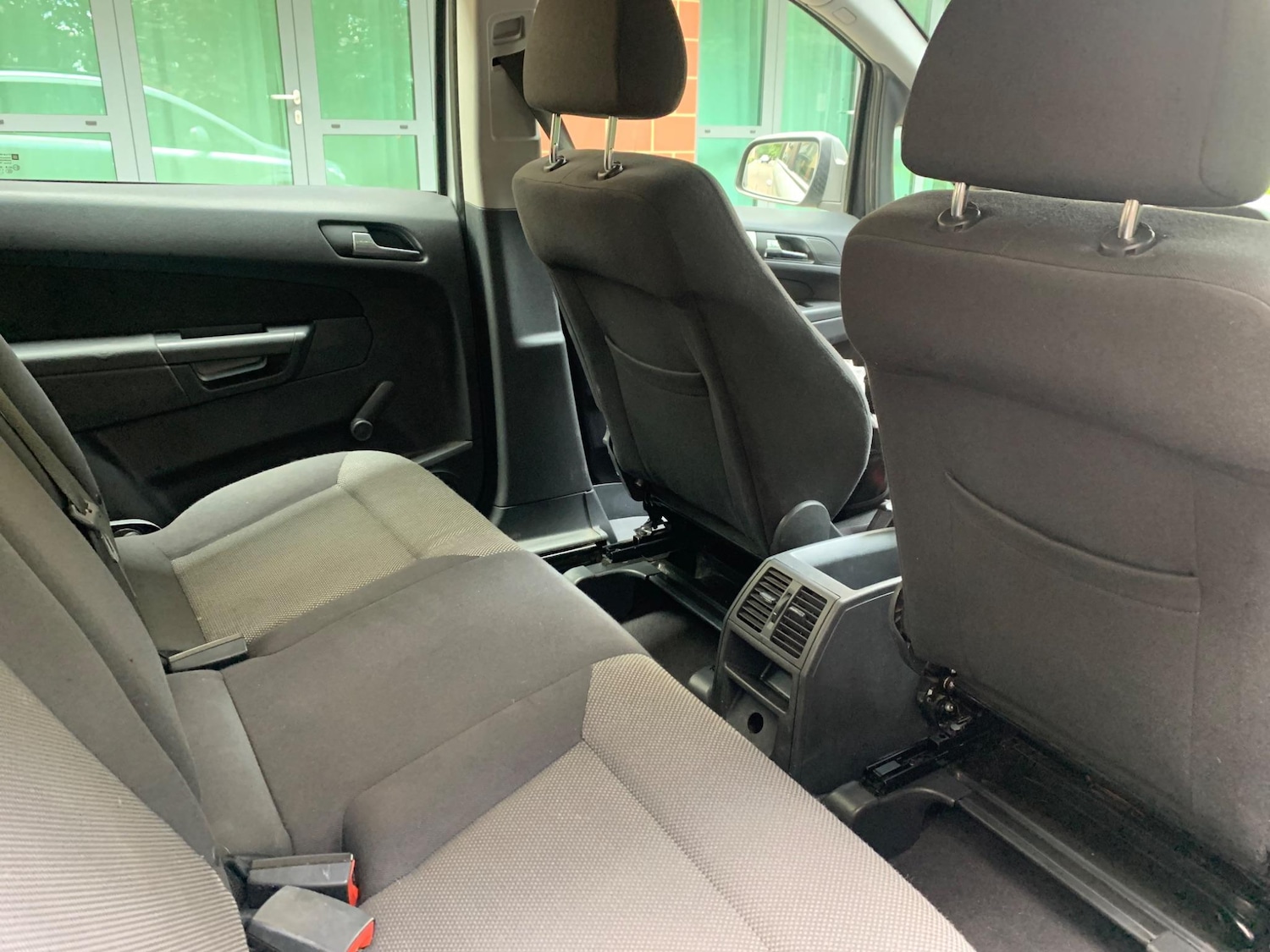 Vehicle 29