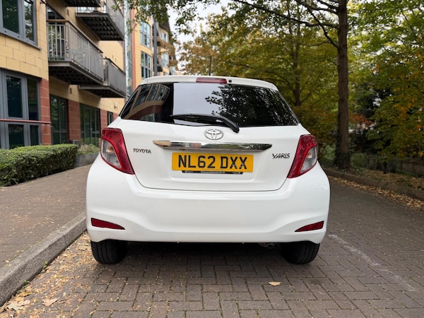 Used Toyota Yaris 2012 for sale - 76260154: Photo 6