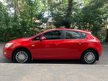Used Vauxhall Astra 2010 for sale - 75298444: Photo