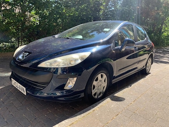 Used Peugeot 308 2010 for sale - 79553404: Photo
