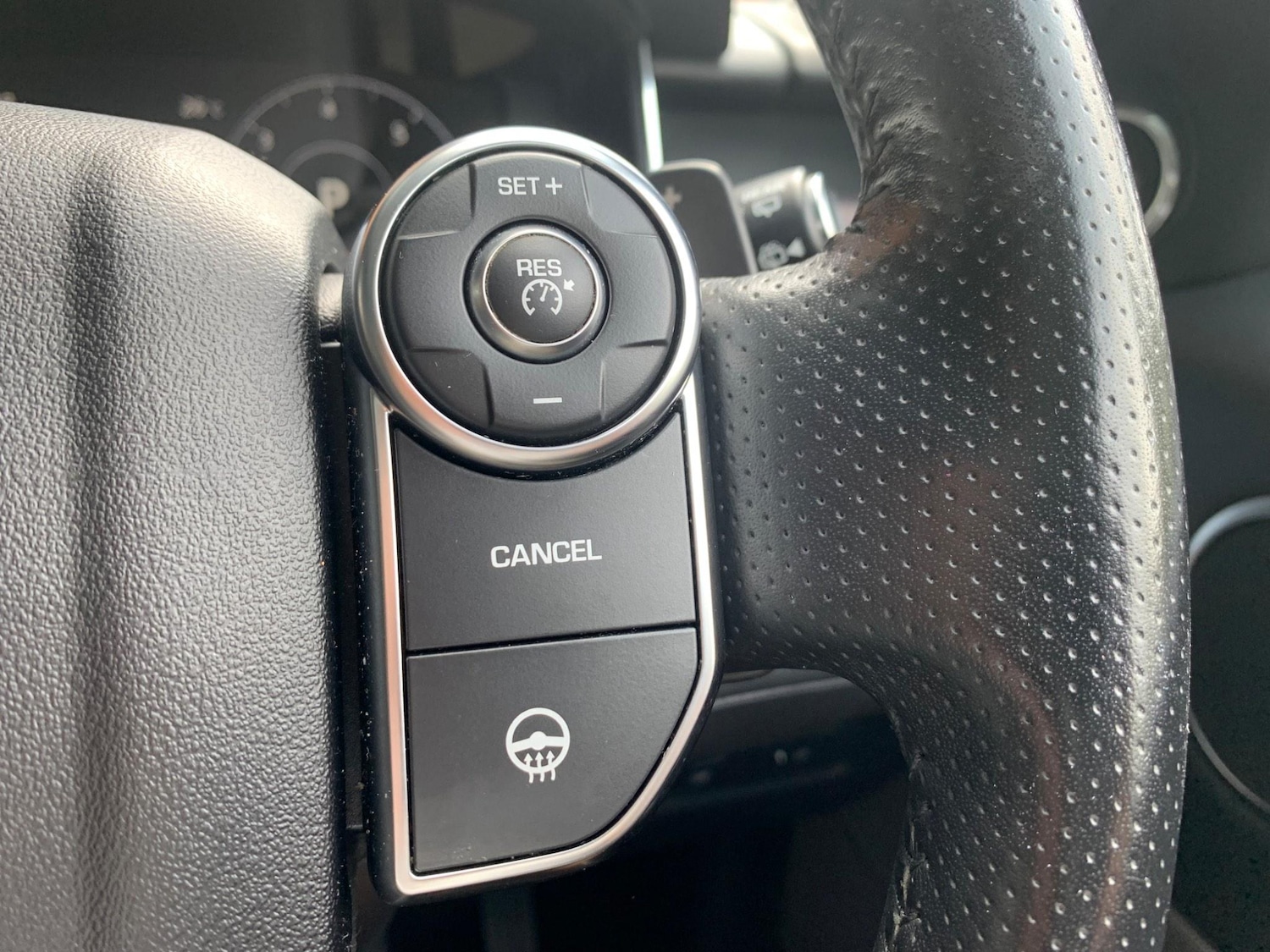 Used Land Rover Range Rover Sport 2017 for sale - 76573437: Photo 29