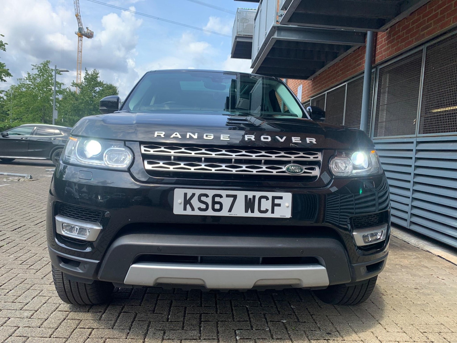 Used Land Rover Range Rover Sport 2017 for sale - 76573437: Photo 3