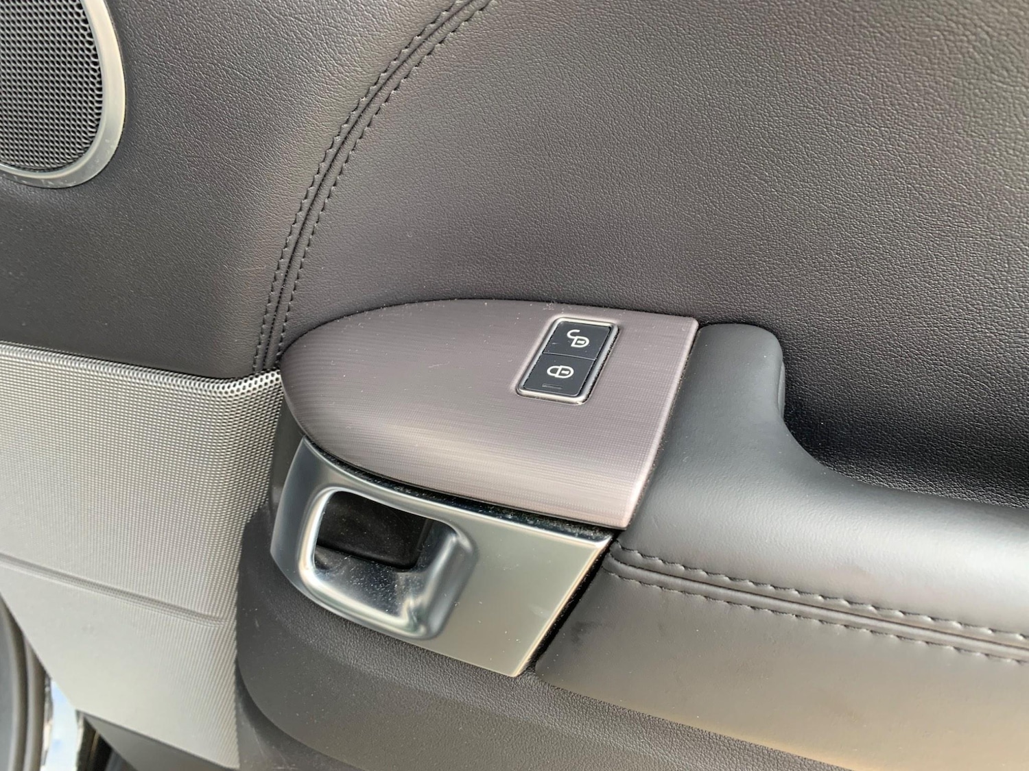 Used Land Rover Range Rover Sport 2017 for sale - 76573437: Photo 33