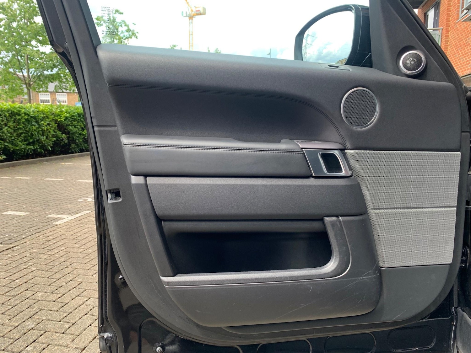 Used Land Rover Range Rover Sport 2017 for sale - 76573437: Photo 40