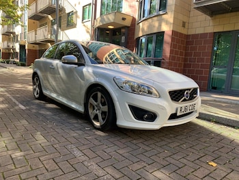 (61) - 2.0 R-Design Sports Coupe Euro 5 3dr
