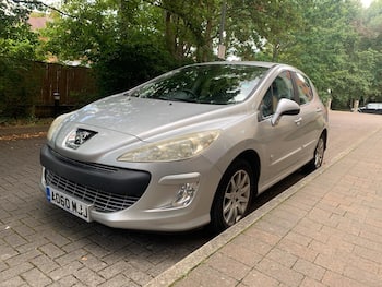 Used Peugeot 308 2010 for sale - 79740409: Photo