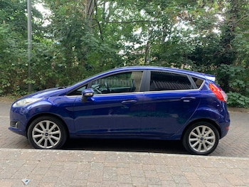 Used Ford Fiesta 2016 for sale - 79609484: Photo