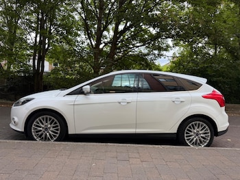 Used Ford Focus 2014 for sale - 79621371: Photo