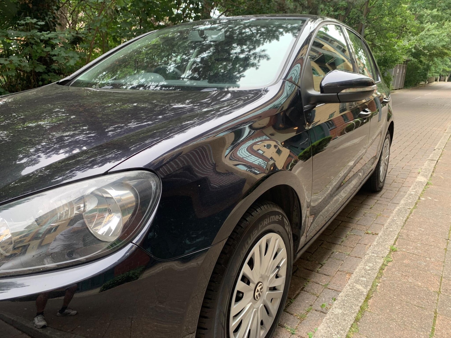 Vehicle 28