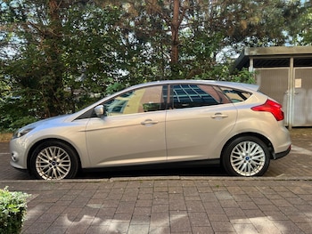 Used Ford Focus 2012 for sale - 75857401: Photo