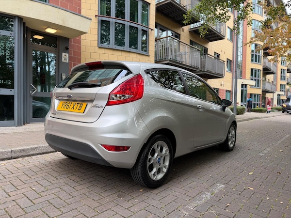 Used Ford Fiesta 2011 for sale - 76283689: Photo 7