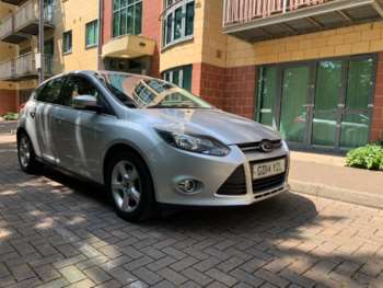 2014 (14) - 1.6 Zetec Navigator 5dr