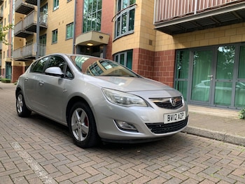 Used Vauxhall Astra 2012 for sale - 76151296: Photo