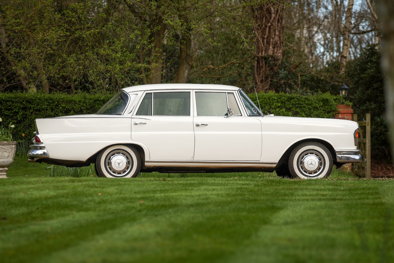 Used Mercedes-Benz 220 1997 for sale - 78176453: Photo 5