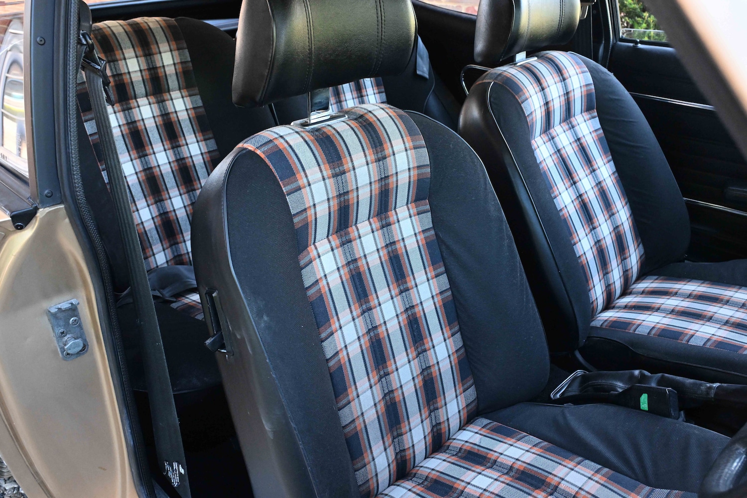 Used Ford Capri 1979 for sale - 76611359: Photo 12