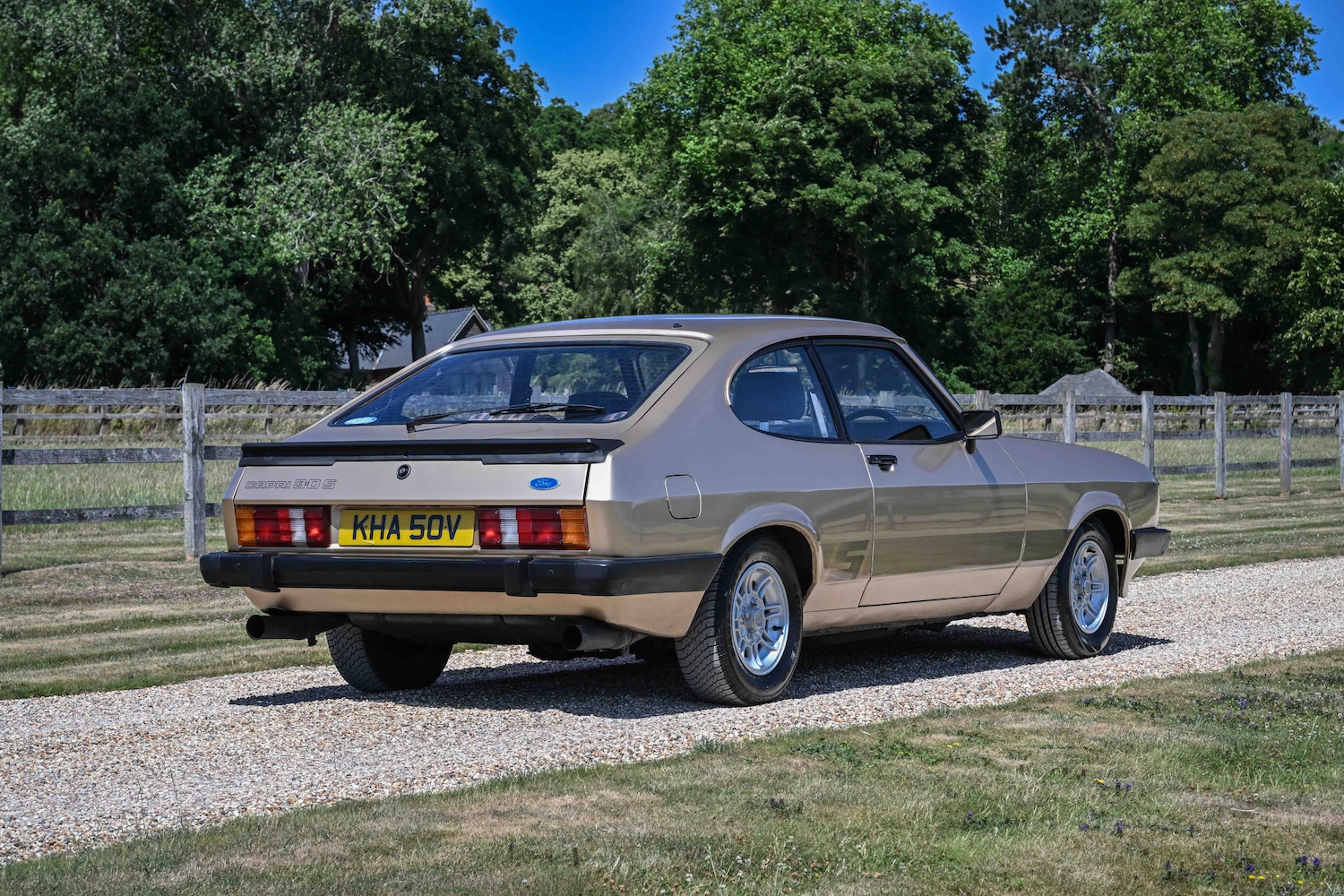 Used Ford Capri 1979 for sale - 76611359: Photo 3