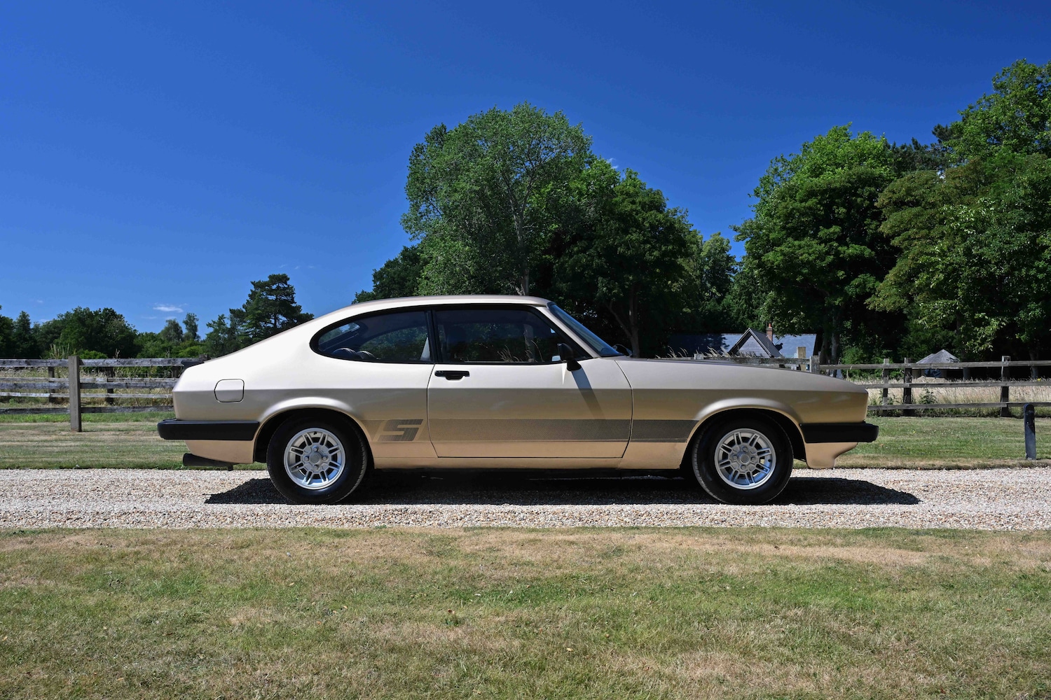 Used Ford Capri 1979 for sale - 76611359: Photo 7