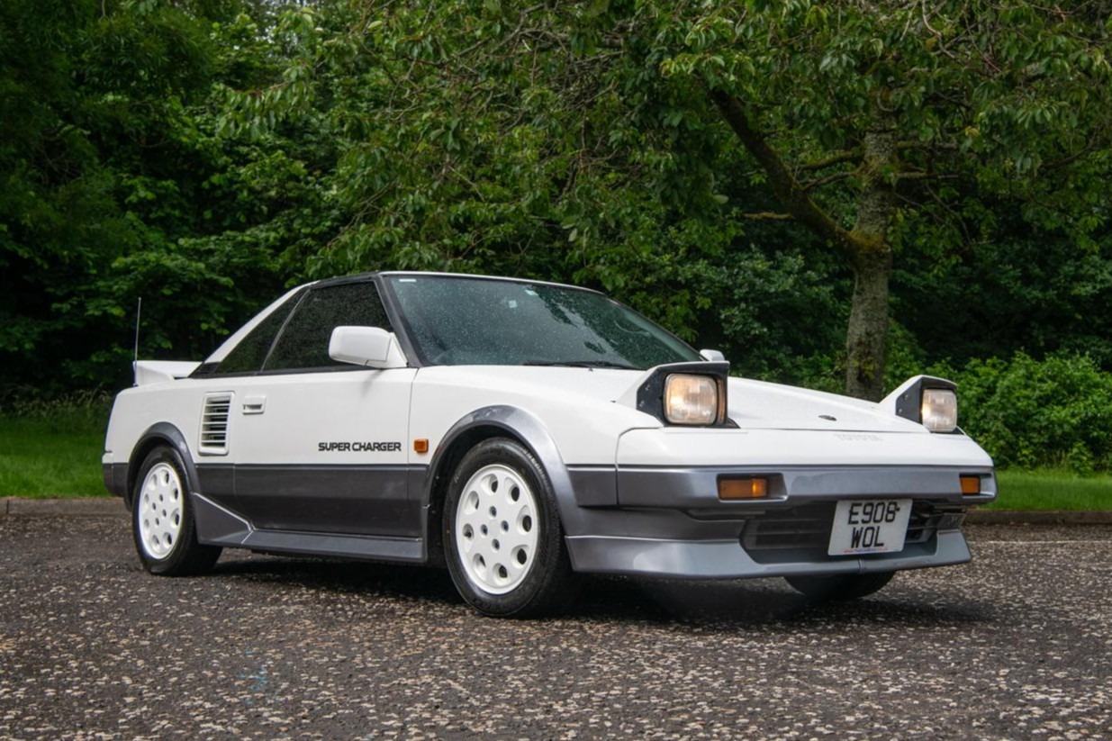 Used Toyota MR2 2023 for sale - 76329741: Photo 2