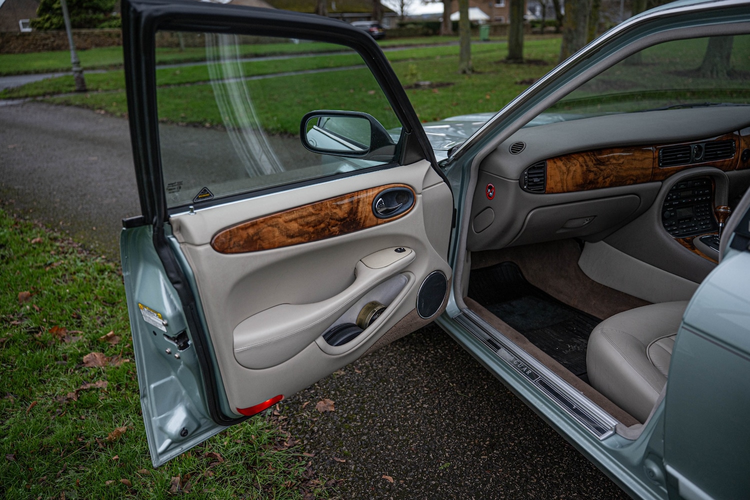 Used Jaguar XJ 1998 for sale - 76735520: Photo 14