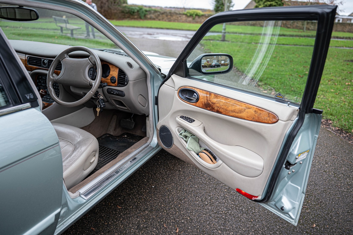 Used Jaguar XJ 1998 for sale - 76735520: Photo 19