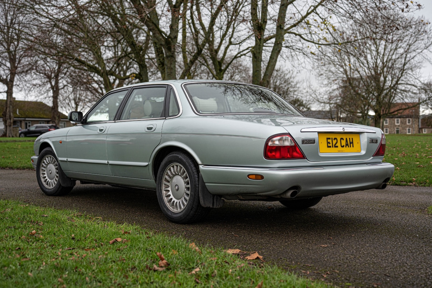 Used Jaguar XJ 1998 for sale - 76735520: Photo 7