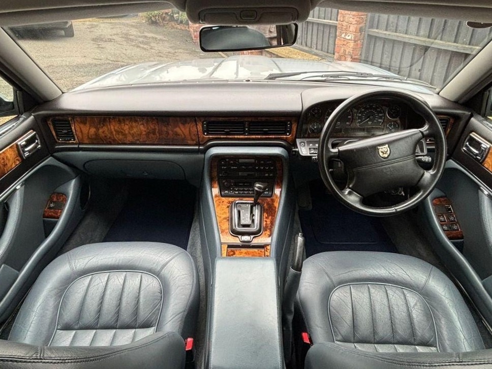 Used Jaguar XJ 1995 for sale - 76791249: Photo 15