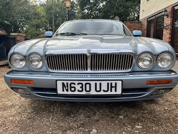Used Jaguar XJ 1995 for sale - 76791249: Photo