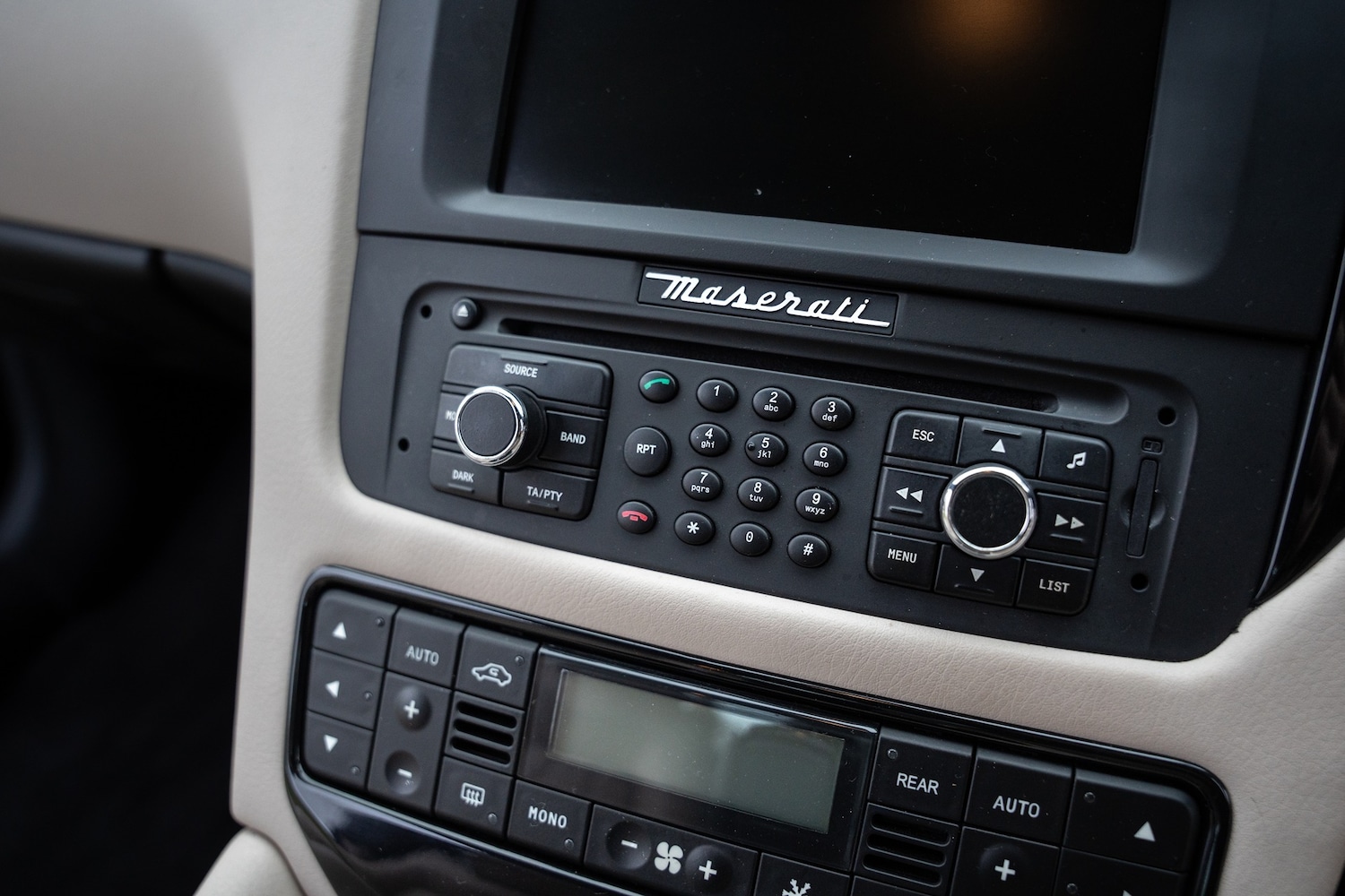 Used Maserati Granturismo 2011 for sale - 77258645: Photo 14