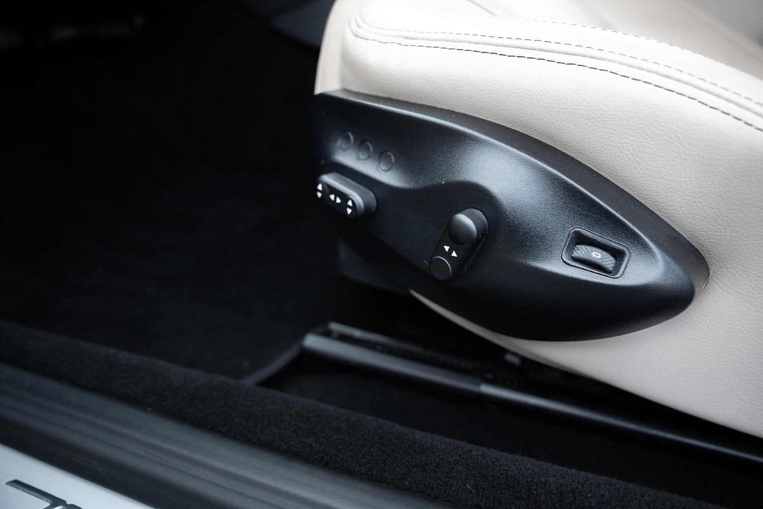 Used Maserati Granturismo 2011 for sale - 77258645: Photo 19