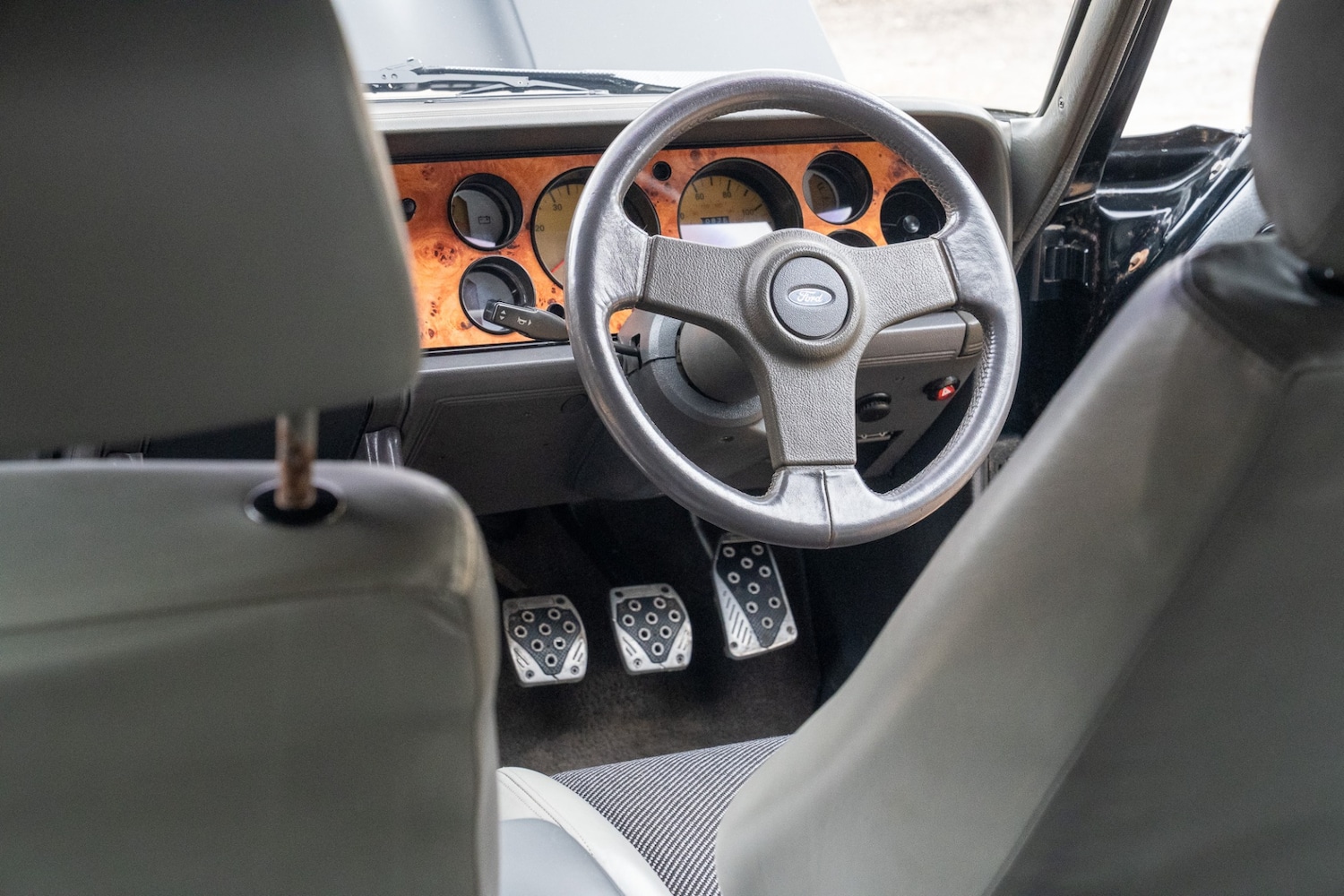 Used Ford Capri 1984 for sale - 77618846: Photo 17