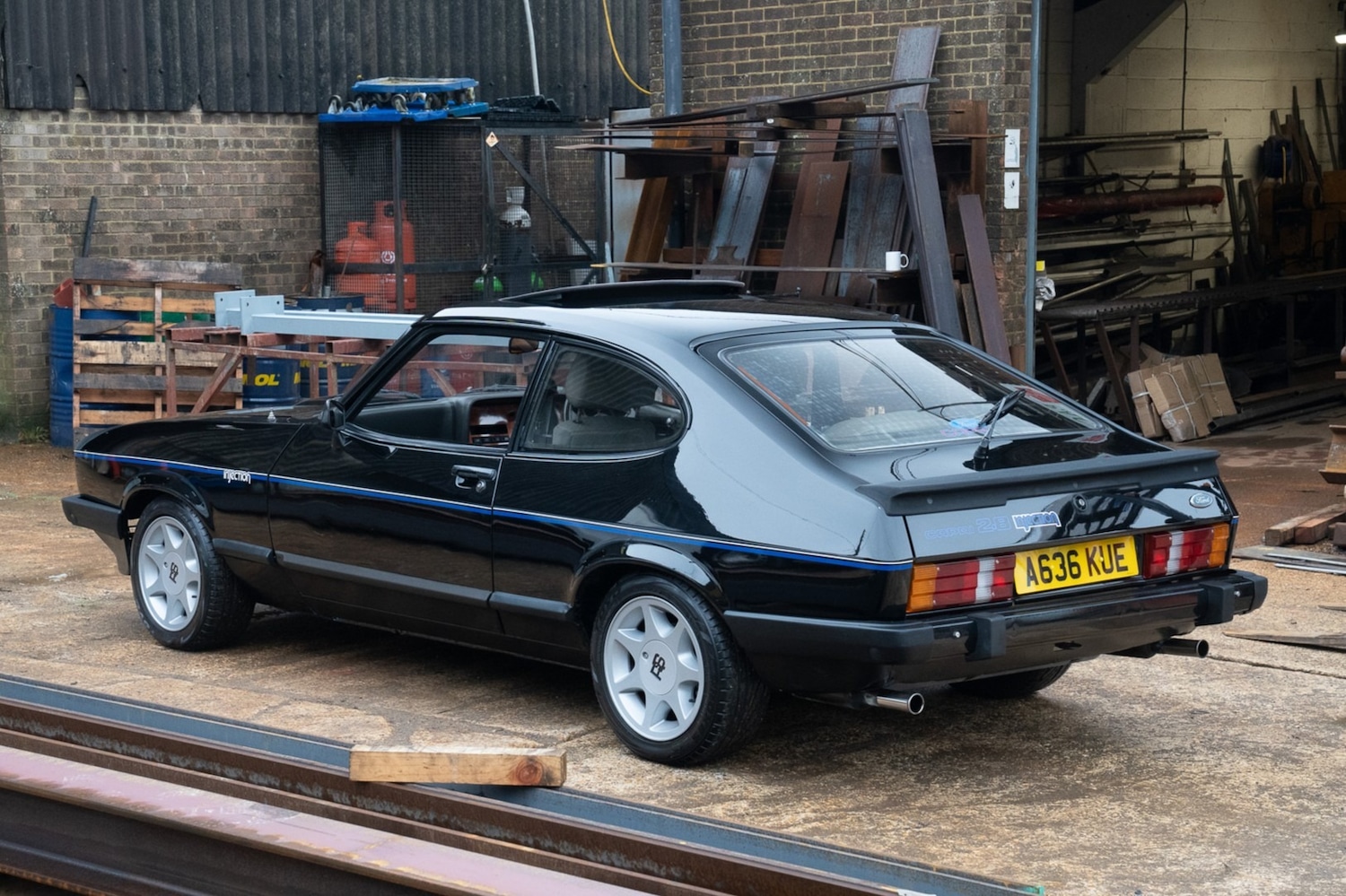 Used Ford Capri 1984 for sale - 77618846: Photo 3