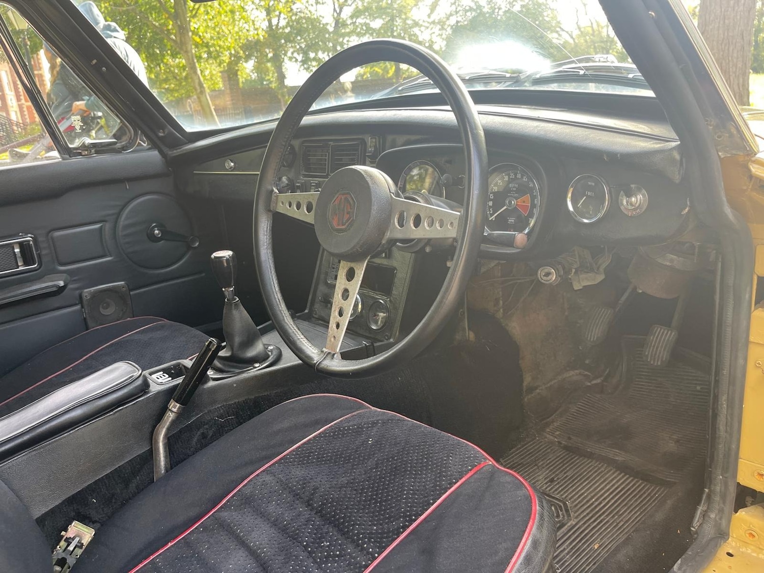 Used MG MGB GT 1972 for sale - 76231119: Photo 14